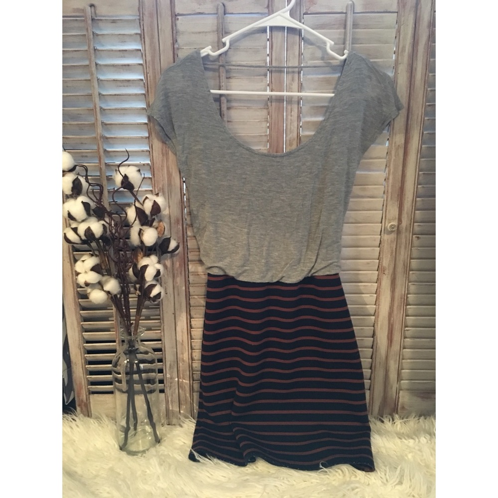 Women’s dress
